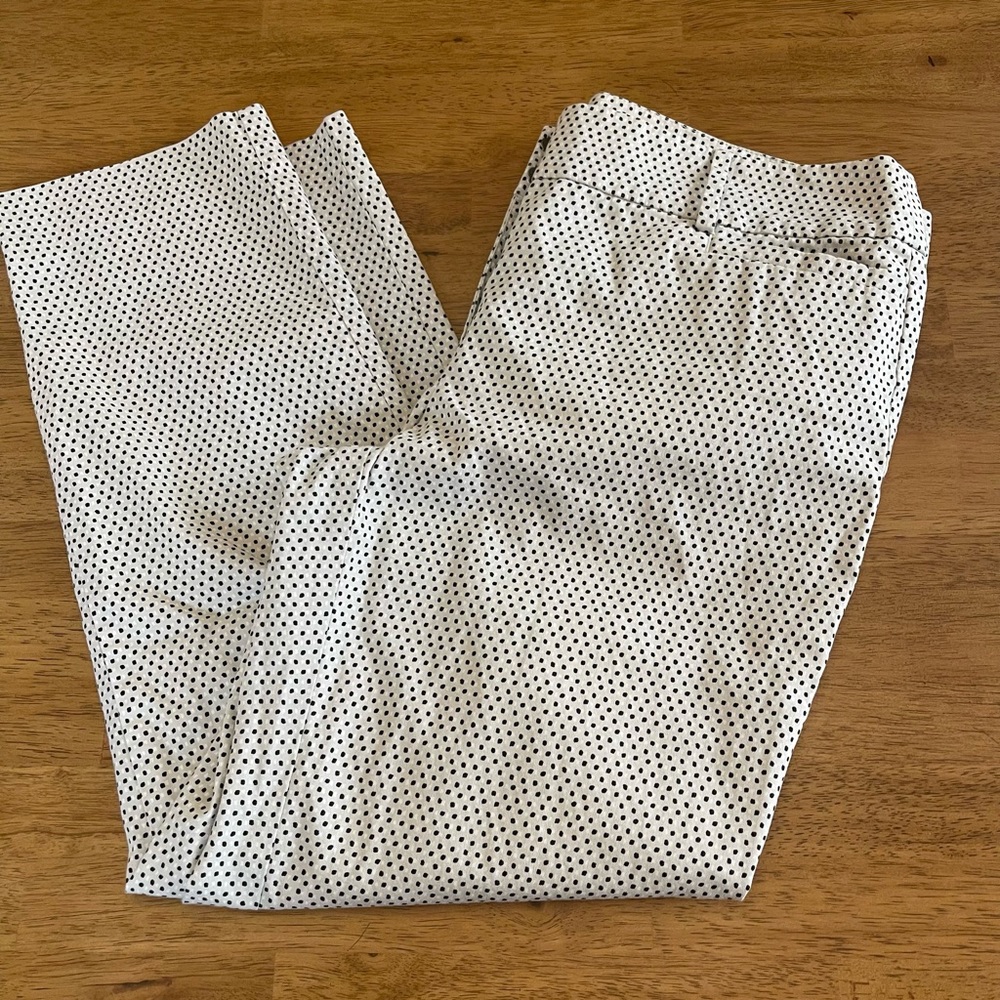 LOFT Original Ankle Pants Size 8 Black & White Polka Dot